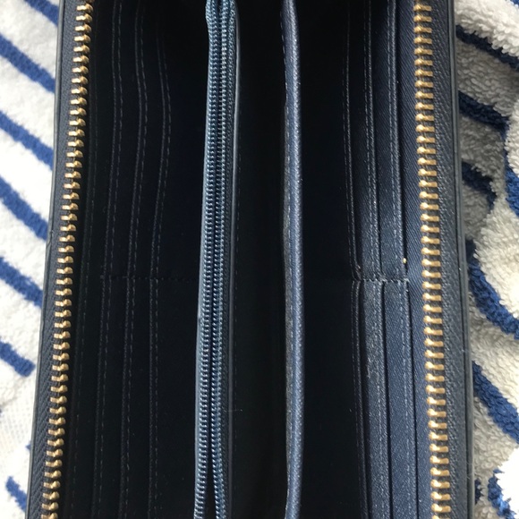 Fossil Wallet, Genuine Leather, Navy Blue - Picture 3 of 3